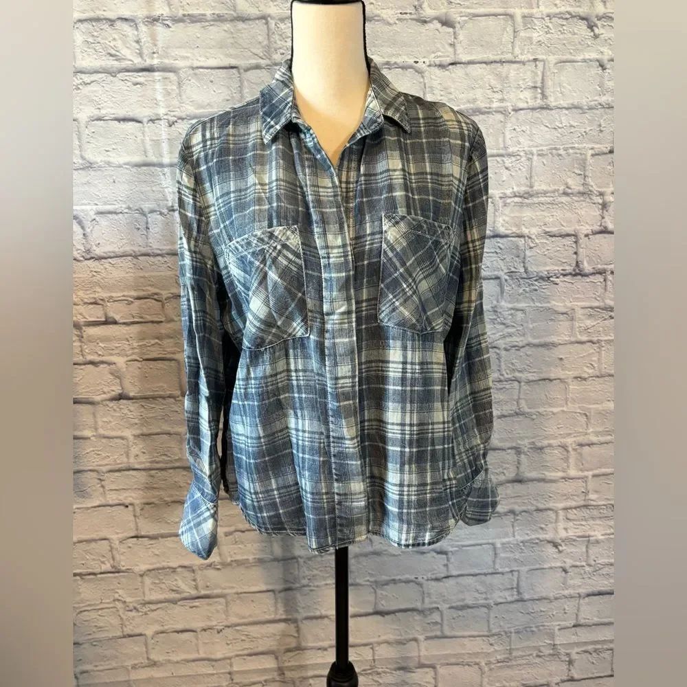 Casual Plaid Button Down Shirt - Blue